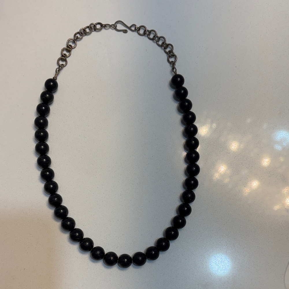 Chic Black Beaded Necklace